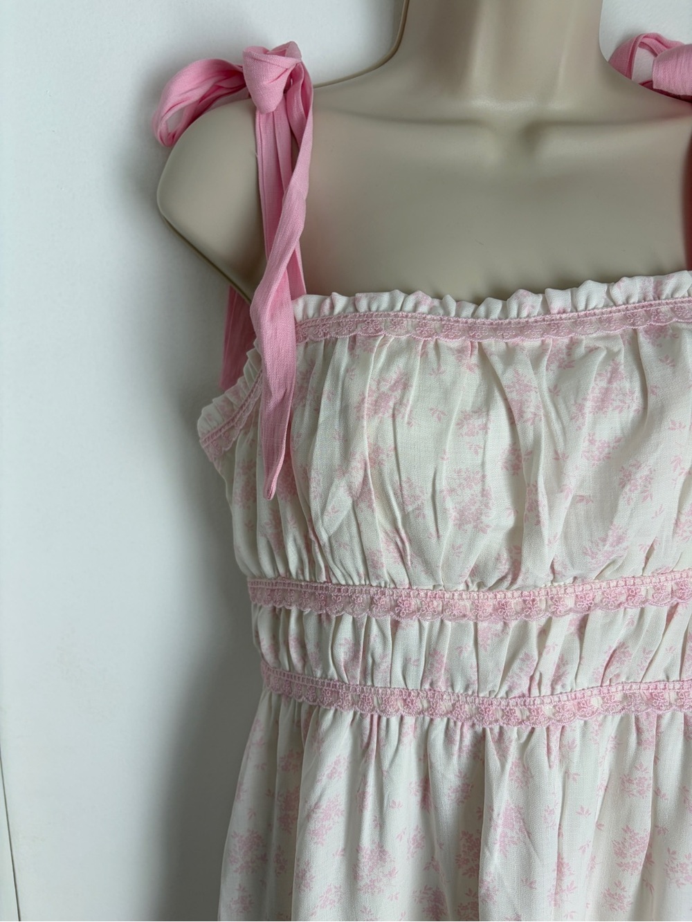 Pink Tie-Shoulder Smocked Sundress - Picture 4 of 5